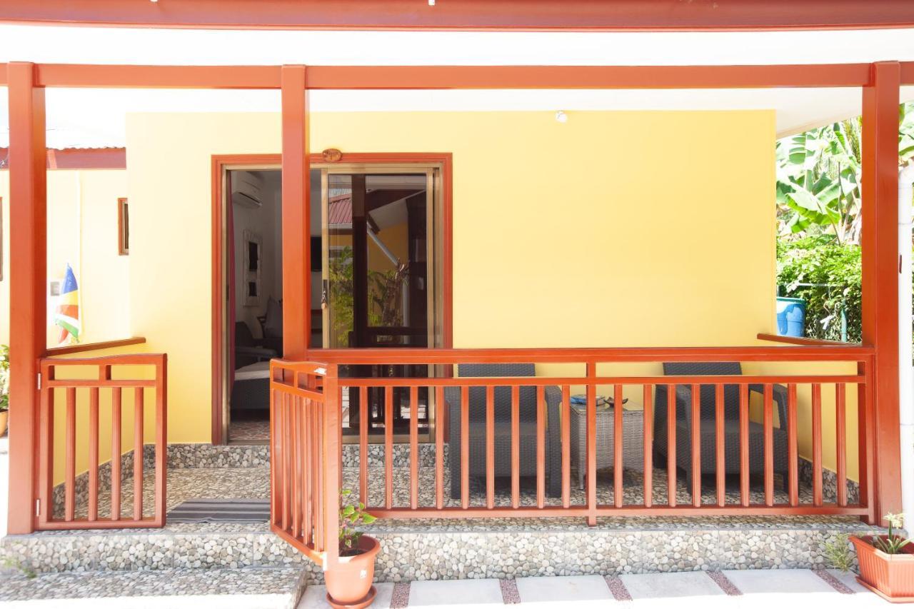 Dream Holiday Self Catering ลาดิก ภายนอก รูปภาพ