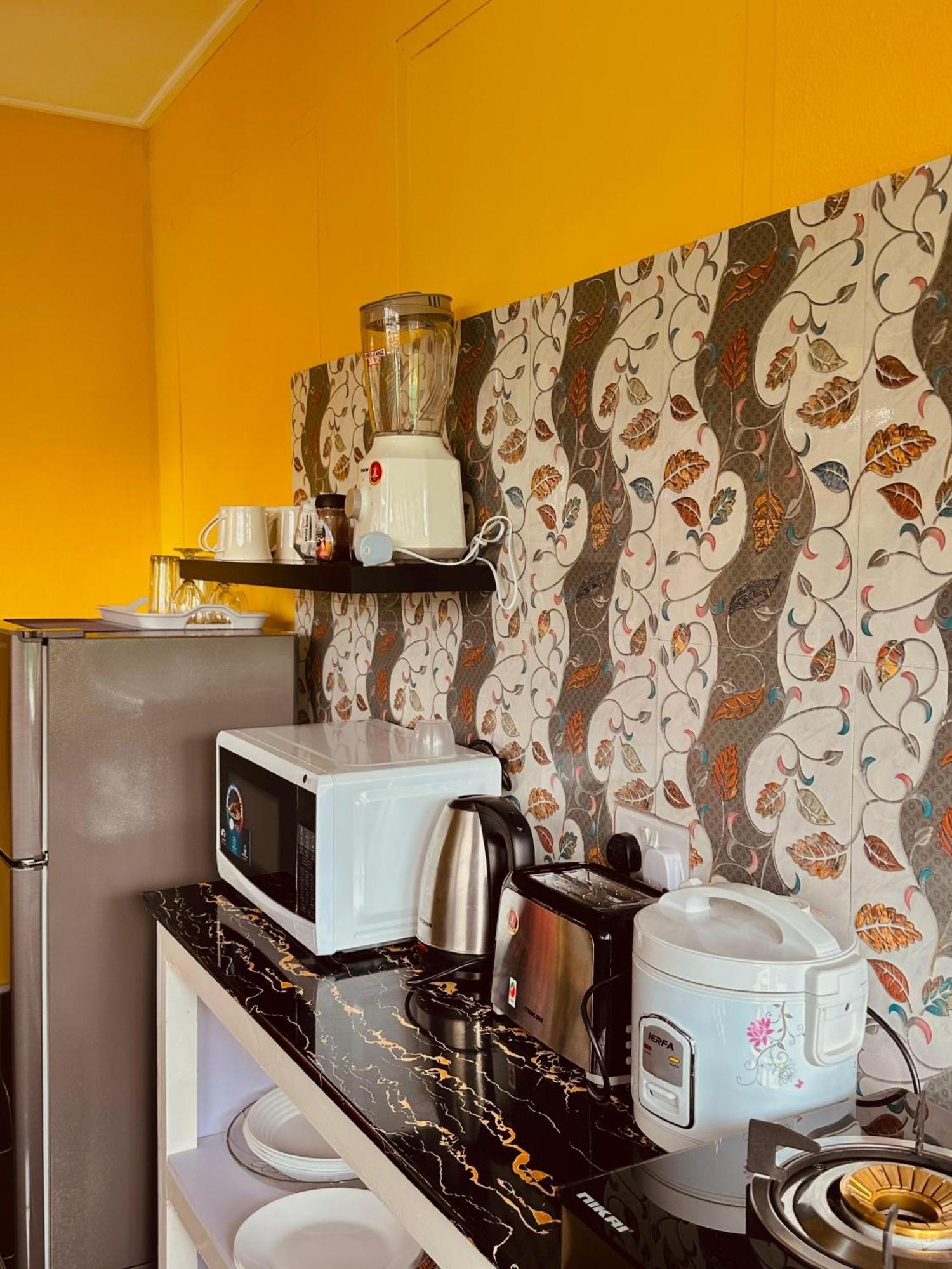 Dream Holiday Self Catering ลาดิก ภายนอก รูปภาพ
