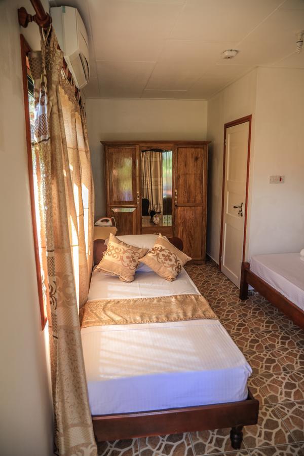 Dream Holiday Self Catering ลาดิก ภายนอก รูปภาพ